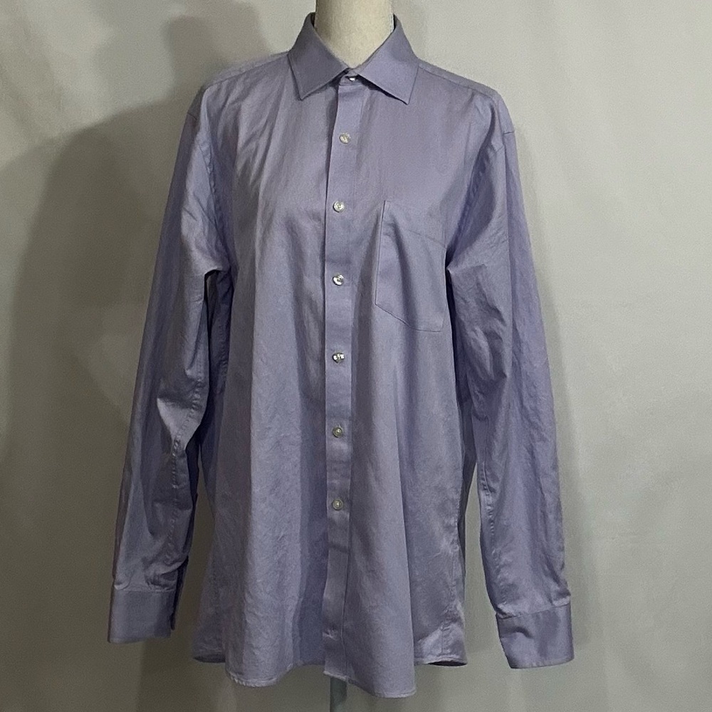 Michael Kors Purple Dress Shirt with Classic Button-Down Style
